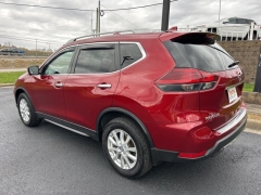 Used 2018  Nissan Rogue 4d SUV AWD SV at Clutts Auto Sales near Hazard, KY