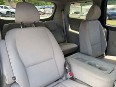 Used 2015  Kia Sedona 4d Wagon LX at Clutts Auto Sales near Hazard&comma; KY