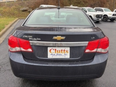 Used 2016  Chevrolet Cruze Limited 4d Sedan LT w&sol;1LT Auto at Clutts Auto Sales near Hazard&comma; KY