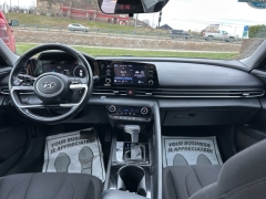 Used 2021  Hyundai Elantra SEL IVT at Clutts Auto Sales near Hazard&comma; KY