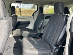 Used 2020  Chrysler Pacifica 4d Wagon Touring at Clutts Auto Sales near Hazard, KY