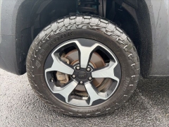 Used 2019  Jeep Renegade 4d SUV 4WD Trailhawk at Clutts Auto Sales near Hazard&comma; KY