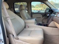 Used 2013  Chevrolet Avalanche 4d SUV 4WD LTZ at Clutts Auto Sales near Hazard&comma; KY