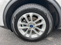 Used 2020 Ford Escape 4d SUV AWD SE at Clutts Auto Sales near Hazard, KY