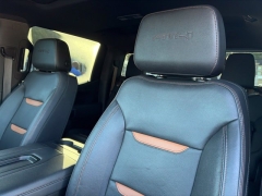 Used 2022  GMC Sierra 1500 Limited 4WD Crew Cab 147" AT4 at Clutts Auto Sales near Hazard&comma; KY