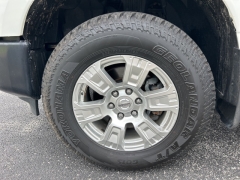 Used 2018 Nissan Titan 4WD Crew Cab S at Clutts Auto Sales near Hazard, KY