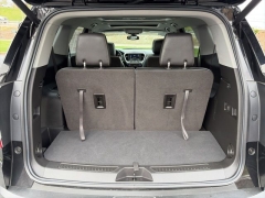 Used 2023  GMC Acadia AWD 4dr SLT at Clutts Auto Sales near Hazard&comma; KY