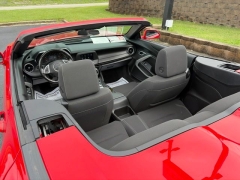 Used 2019  Chevrolet Camaro 2d Convertible 1LT V6 at Clutts Auto Sales near Hazard&comma; KY