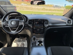 Used 2021  Jeep Grand Cherokee Laredo X 4x4 at Clutts Auto Sales near Hazard&comma; KY