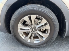 Used 2015  Hyundai Santa Fe Sport 4d SUV FWD 2&period;4L at Clutts Auto Sales near Hazard&comma; KY