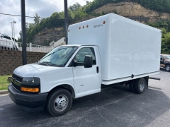 Used 2018  Chevrolet Express Cutaway 3500 Van 159" at Clutts Auto Sales near Hazard&comma; KY