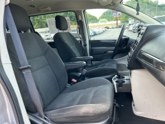 Used 2017 Dodge Grand Caravan 4d Wagon SE at Clutts Auto Sales near Hazard, KY