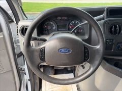 Used 2019  Ford Econoline Cutaway E350 Chassis Van 138" DRW at Clutts Auto Sales near Hazard&comma; KY