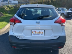 Used 2020  Nissan Kicks 4d SUV FWD SV at Clutts Auto Sales near Hazard, KY