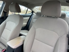 Used 2019  Hyundai Elantra 4d Sedan SE Auto at Clutts Auto Sales near Hazard&comma; KY