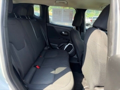 Used 2018  Jeep Renegade 4d SUV 4WD Sport at Clutts Auto Sales near Hazard&comma; KY