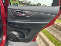 Used 2016 Nissan Rogue 4d SUV AWD SV at Clutts Auto Sales near Hazard, KY