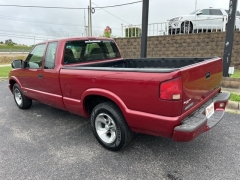 Used 2001 Chevrolet S10 Pickup 2WD Ext Cab at Clutts Auto Sales near Hazard, KY