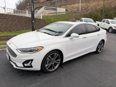 Used 2020  Ford Fusion 4d Sedan AWD Titanium at Clutts Auto Sales near Hazard&comma; KY