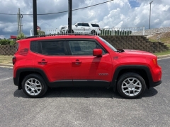 Used 2019 Jeep Renegade 4d SUV 4WD Latitude at Clutts Auto Sales near Hazard, KY
