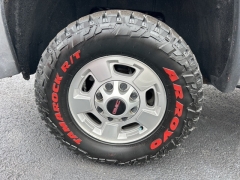 Used 2019  GMC Sierra 2500 4WD Crew Cab Base Longbed at Clutts Auto Sales near Hazard&comma; KY