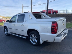Used 2013  Chevrolet Avalanche 4d SUV 4WD LTZ at Clutts Auto Sales near Hazard&comma; KY