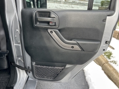 Used 2018  Jeep Wrangler JK Unlimited 4d SUV 4WD Sahara Altitude at Clutts Auto Sales near Hazard&comma; KY