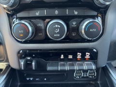 Used 2019  Ram 1500 4WD Crew Cab Big Horn&sol;Lone Star at Clutts Auto Sales near Hazard&comma; KY