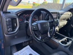 Used 2019  Chevrolet Silverado 1500 4WD Crew Cab RST at Clutts Auto Sales near Hazard&comma; KY