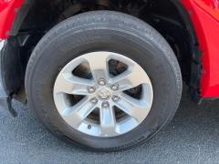 Used 2020  Ram 1500 4WD Quad Cab Laramie at Clutts Auto Sales near Hazard&comma; KY