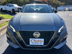 Used 2021 Nissan Altima 2.5 SR Sedan at Clutts Auto Sales near Hazard, KY