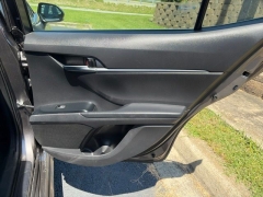 Used 2020  Toyota Camry 4d Sedan SE at Clutts Auto Sales near Hazard&comma; KY