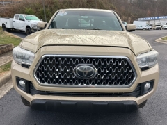 Used 2018  Toyota Tacoma 4WD Access Cab TRD Off-Road at Clutts Auto Sales near Hazard, KY