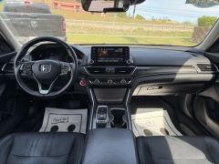 Used 2018  Honda Accord Sedan 4d Touring 2&period;0T at Clutts Auto Sales near Hazard&comma; KY