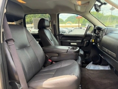 Used 2013  Chevrolet Silverado 1500 4WD Crew Cab LT at Clutts Auto Sales near Hazard&comma; KY