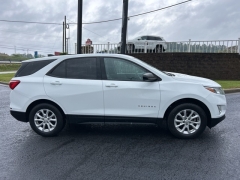 Used 2018 Chevrolet Equinox 4d SUV AWD LS at Clutts Auto Sales near Hazard, KY