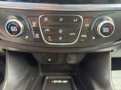 Used 2022  Chevrolet Traverse AWD 4dr LT Cloth w&sol;1LT at Clutts Auto Sales near Hazard&comma; KY