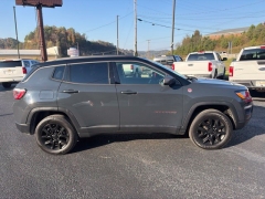 Used 2017  Jeep All-New Compass 4d SUV 4WD Trailhawk at Clutts Auto Sales near Hazard&comma; KY