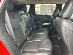 Used 2017  Jeep Cherokee 4d SUV 4WD Trailhawk V6 at Clutts Auto Sales near Hazard&comma; KY