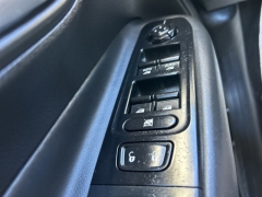 Used 2018  Jeep Renegade 4d SUV 4WD Latitude Altitude at Clutts Auto Sales near Hazard&comma; KY