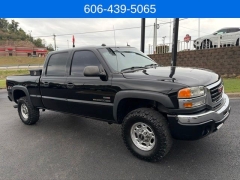 Used 2004  GMC Sierra 2500 4WD Crew Cab HD at Clutts Auto Sales near Hazard&comma; KY