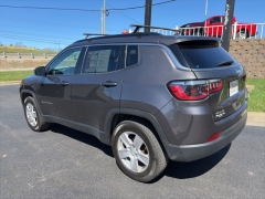 Used 2022  Jeep Compass Latitude 4x4 at Clutts Auto Sales near Hazard&comma; KY