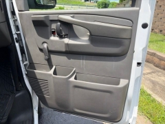 Used 2006  Chevrolet Express Van 1500 Van at Clutts Auto Sales near Hazard&comma; KY