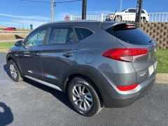 Used 2017  Hyundai Tucson 4d SUV AWD SE Popular at Clutts Auto Sales near Hazard, KY
