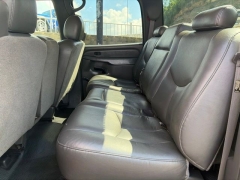 Used 2005  Chevrolet Silverado 3500 4WD Crew Cab Work Truck SRW at Clutts Auto Sales near Hazard&comma; KY