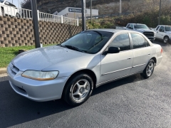 Used 1999  Honda Accord Sedan 4d LX AT at Clutts Auto Sales near Hazard, KY