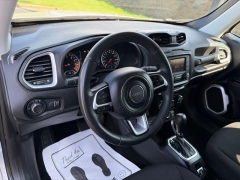 Used 2018  Jeep Renegade 4d SUV 4WD Sport at Clutts Auto Sales near Hazard&comma; KY
