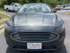 Used 2020 Ford Fusion 4d Sedan FWD SE 2.5L at Clutts Auto Sales near Hazard, KY