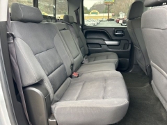 Used 2017  Chevrolet Silverado 1500 4WD Crew Cab LT at Clutts Auto Sales near Hazard&comma; KY