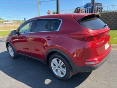 Used 2019  Kia Sportage 4d SUV FWD LX w&sol;Popular Pkg at Clutts Auto Sales near Hazard&comma; KY